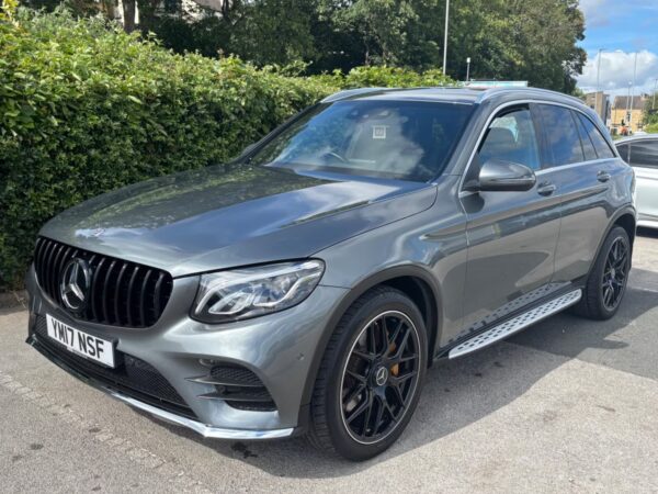 Mercedes-Benz GLC2017 (17) - 220d 4Matic AMG Line 5dr 9G-Tronic